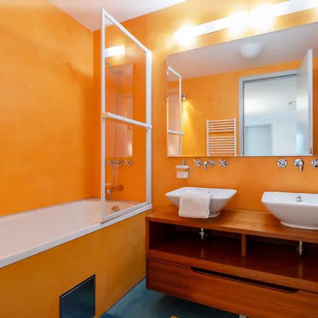 Locelot Premium 2 Floor With Ac * Прага