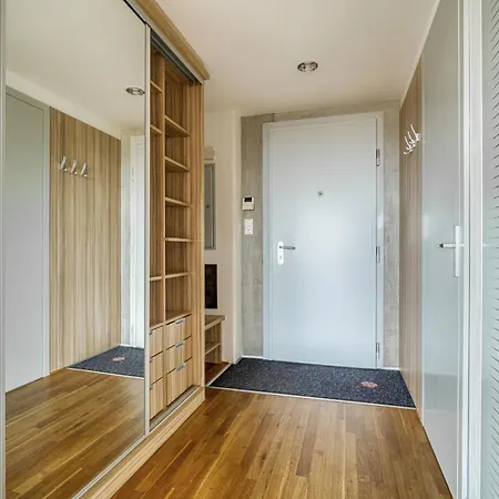 Locelot Premium 2 Floor Near O2 Arena Lägenhet Prag