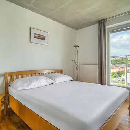 Locelot Premium 2 Floor Near O2 Arena Lägenhet