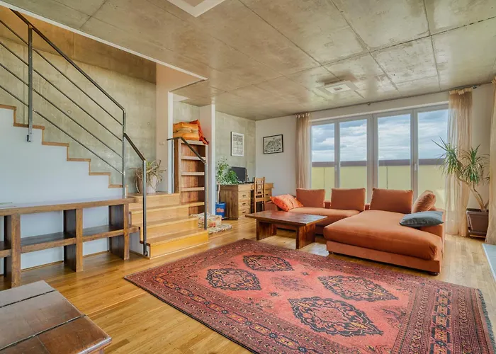 Locelot Premium 2 Floor Near O2 Arena Praga