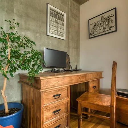 Locelot Premium 2 Floor Near O2 Arena * Praga