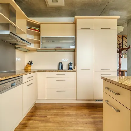 Locelot Premium 2 Floor Near O2 Arena Apartament *